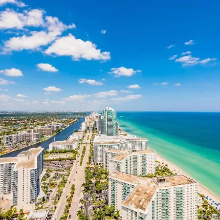 Lyfe On The Beach 25Th Floor 1 Bed Unit With Oceanview